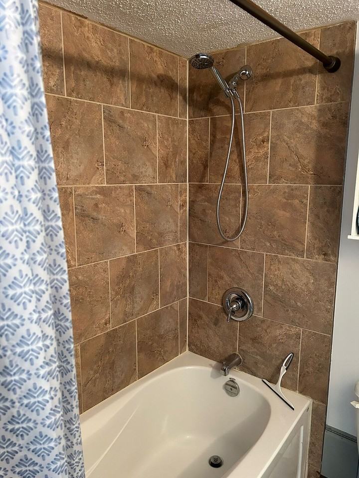 2117 - 2117 16 Street Southwest - Photo 7 of 24