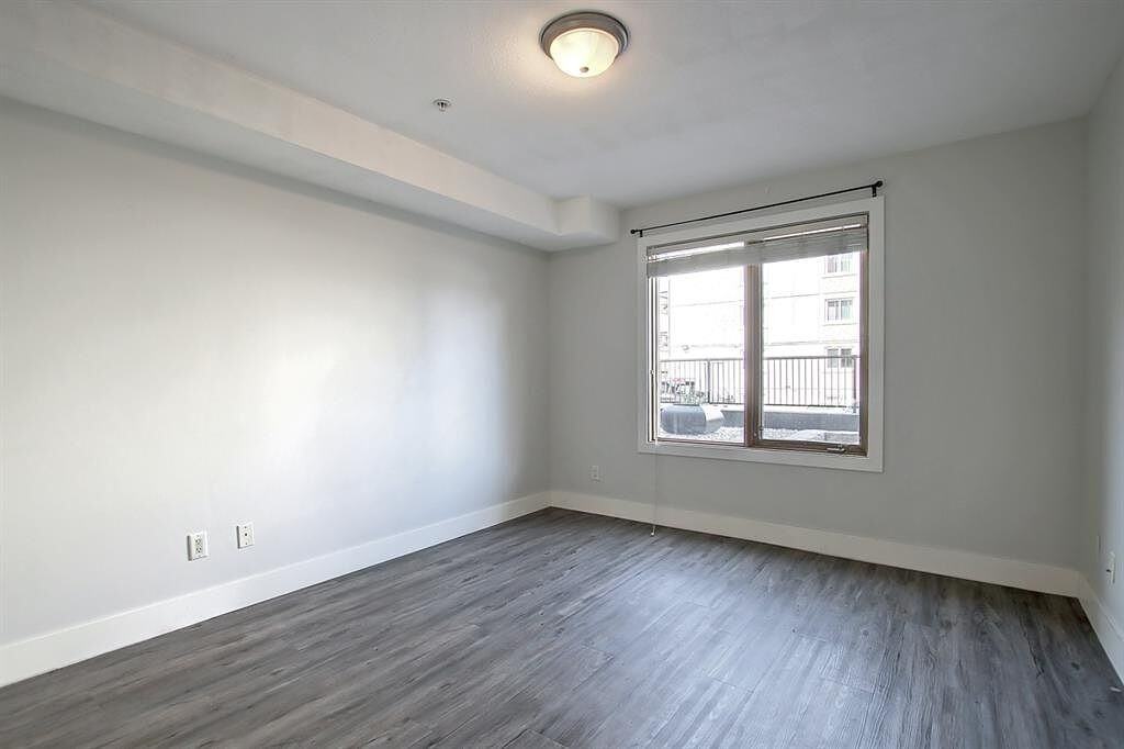1724 - 1724 26 Avenue Southwest - Photo 7 of 19