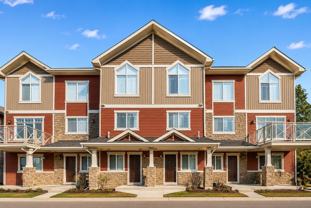 119 Skyview Ranch Manor Ne - Photo 1 of 1