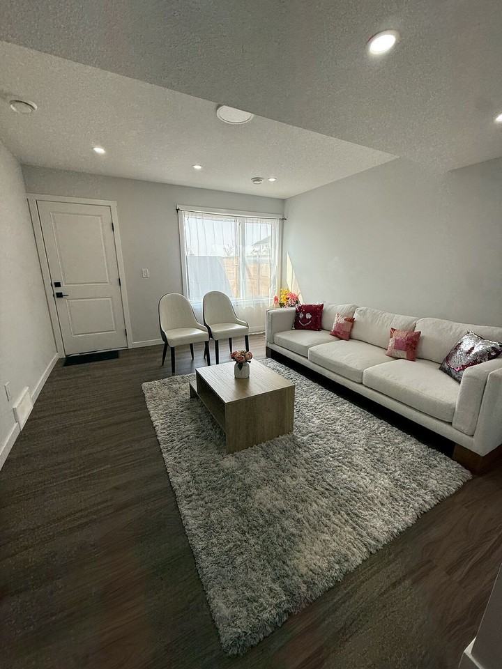 224 Seton Villas Se - Photo 2 of 30