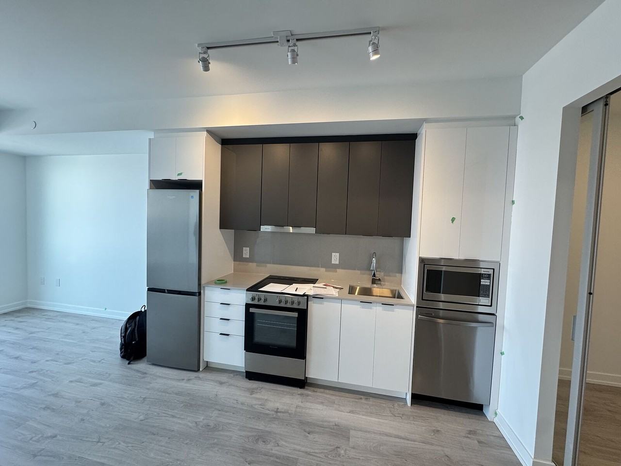 9763 Markham Rd - Photo 7 of 11
