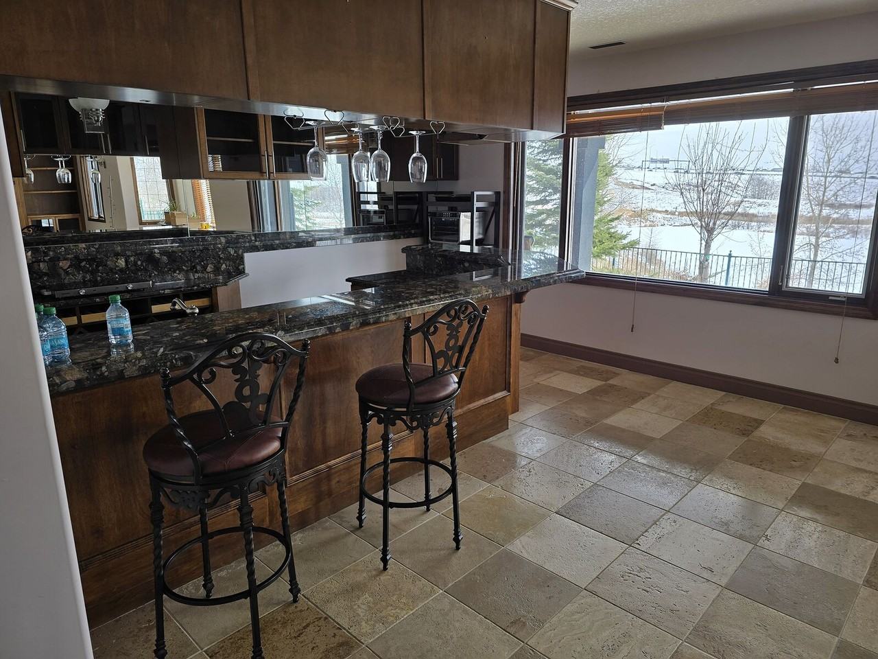 18 Royal Terr Nw - Photo 4 of 14