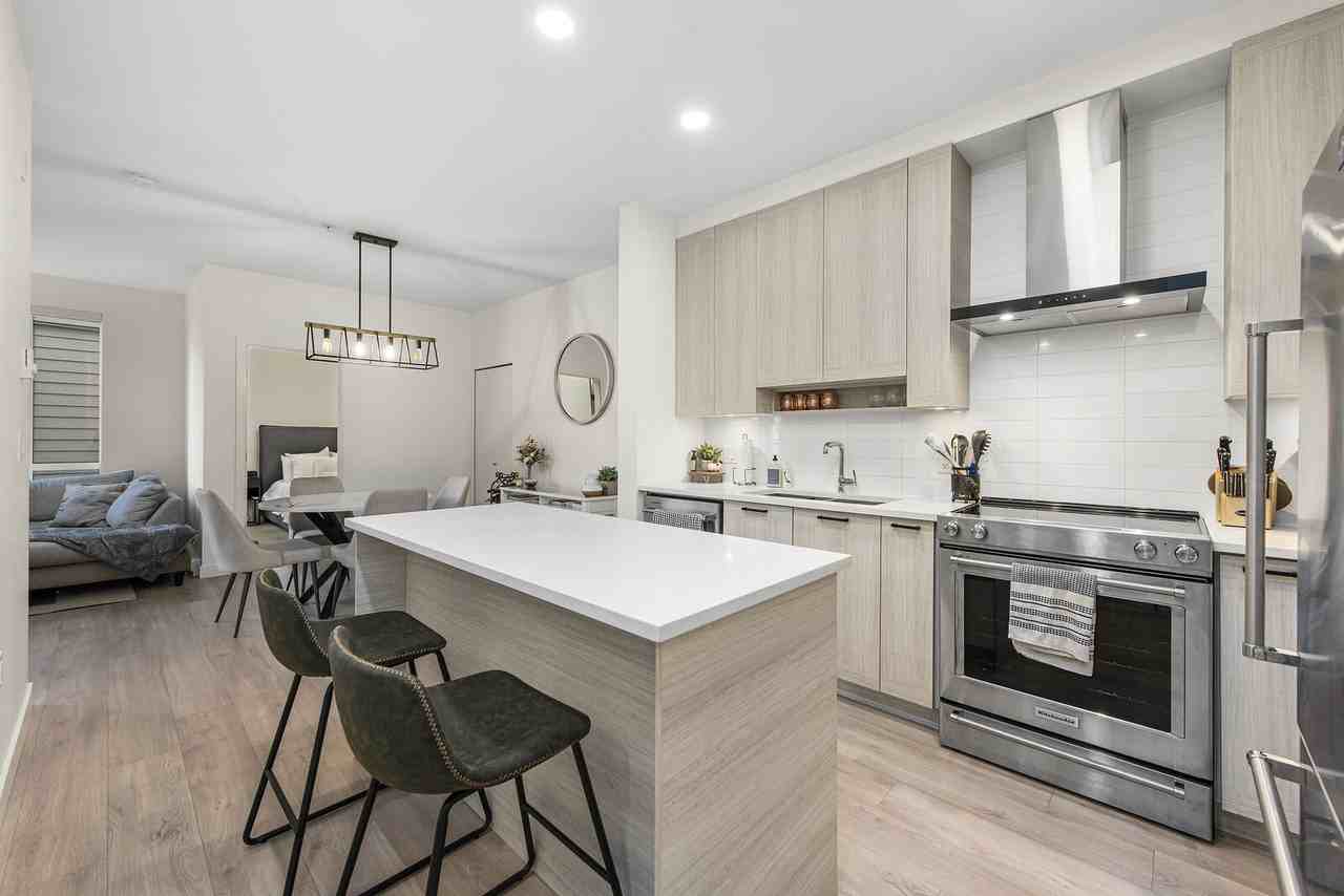7169 14th Ave - Photo 7 of 17