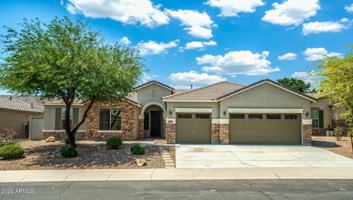 featured image of 18445 W Saguaro Ln
