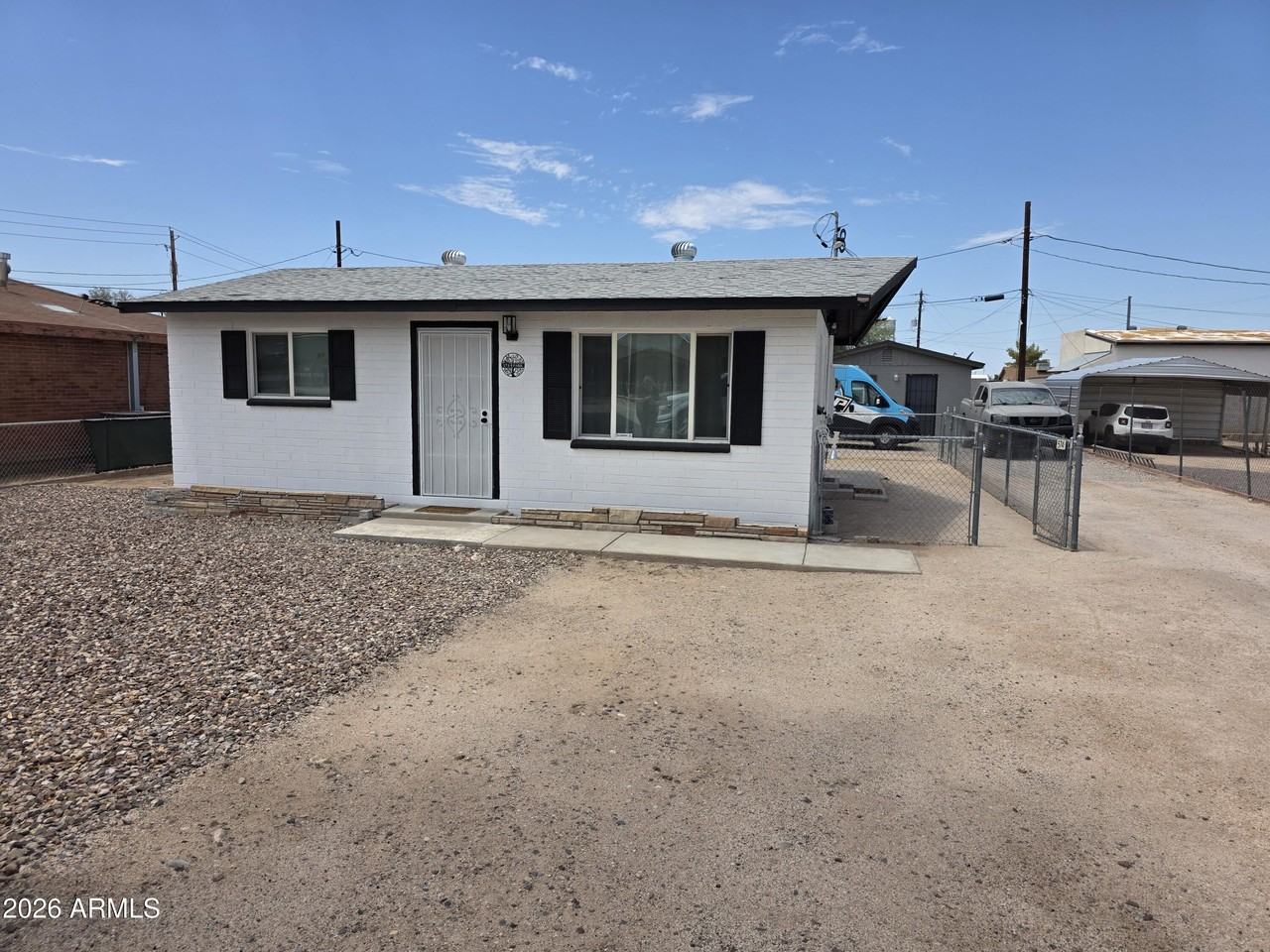574 S Park St #B - Photo 2 of 21