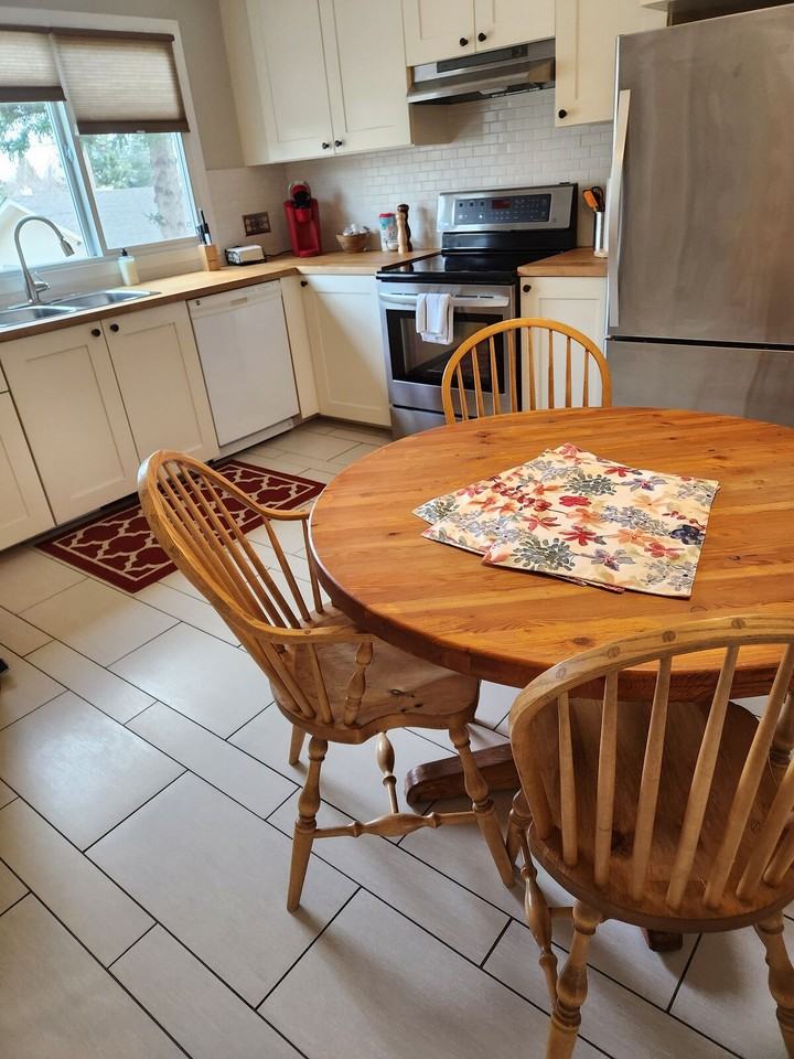 5920 37 St Sw - Photo 6 of 15