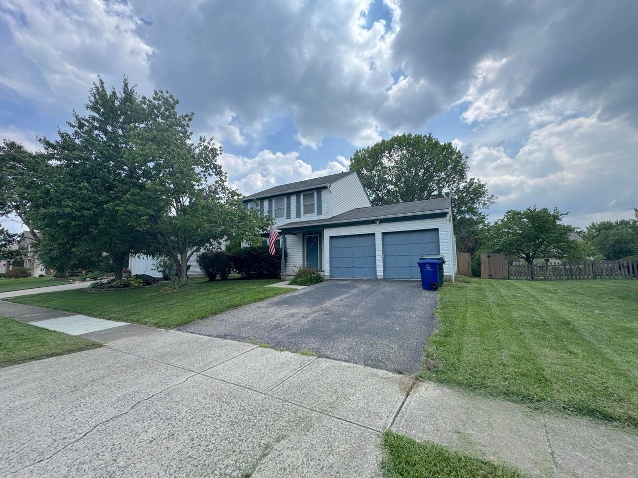 2113 Smokymill Rd - Photo 3 of 36