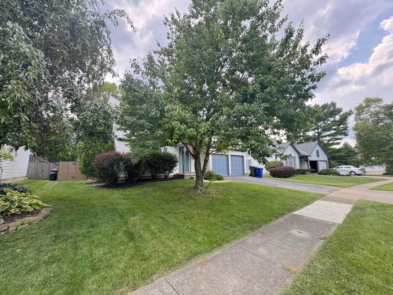 2113 Smokymill Rd - Photo 4 of 36