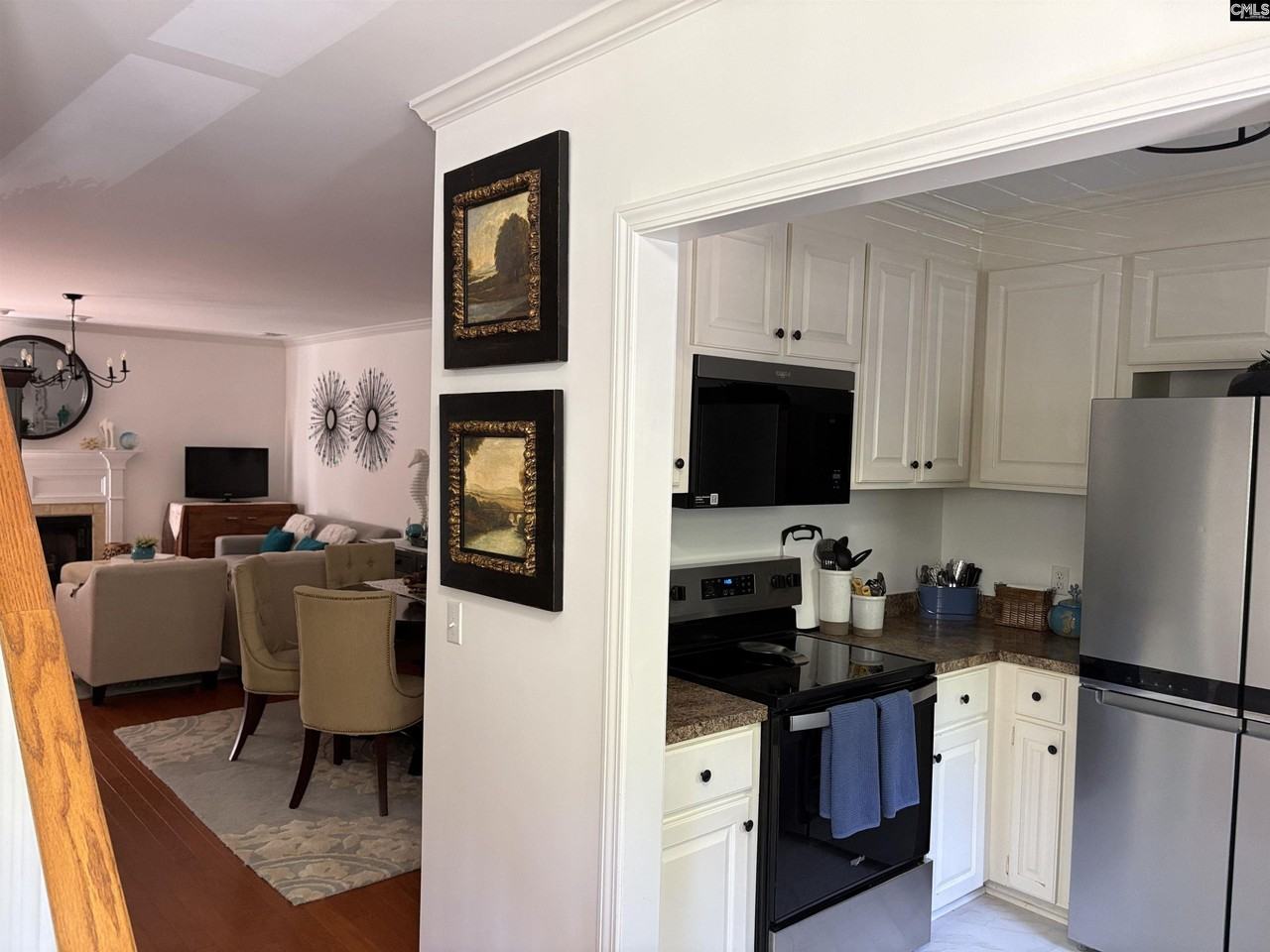 420 Cami Forest Ln - Photo 2 of 11