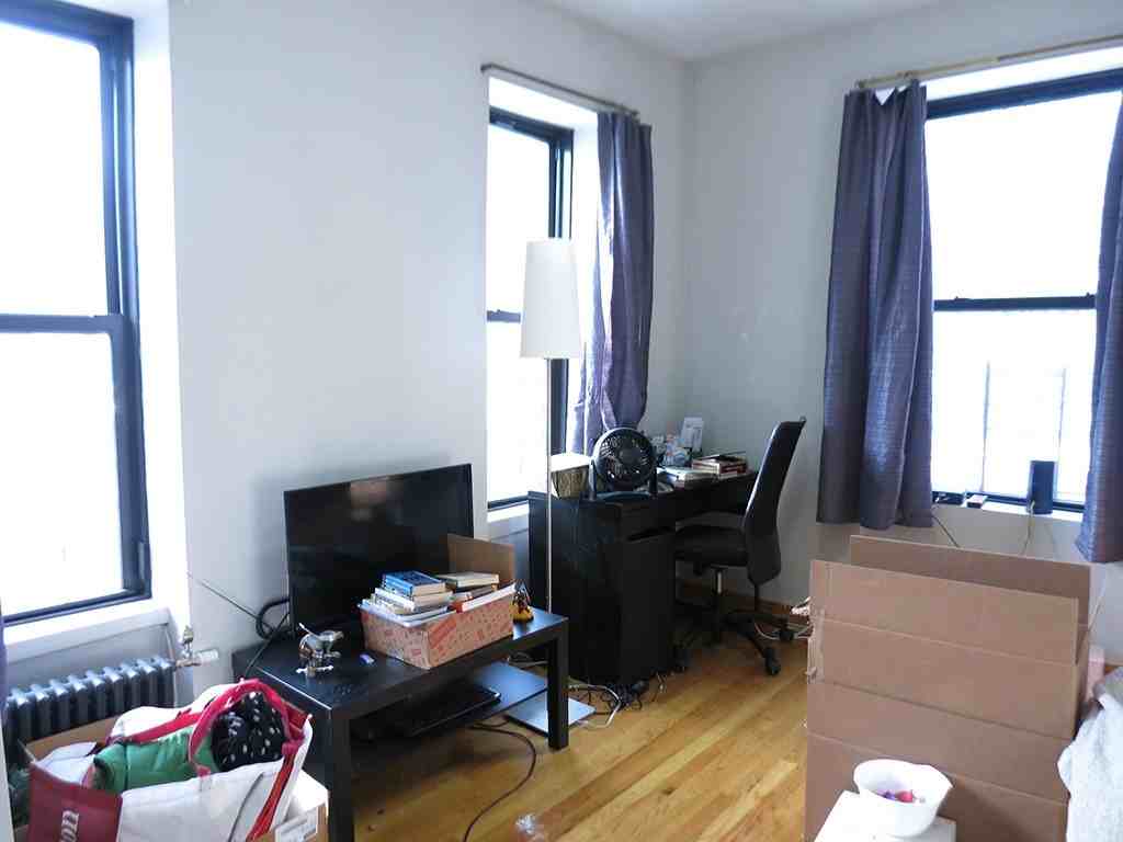 876 Lincoln Pl #2 - Photo 2 of 11