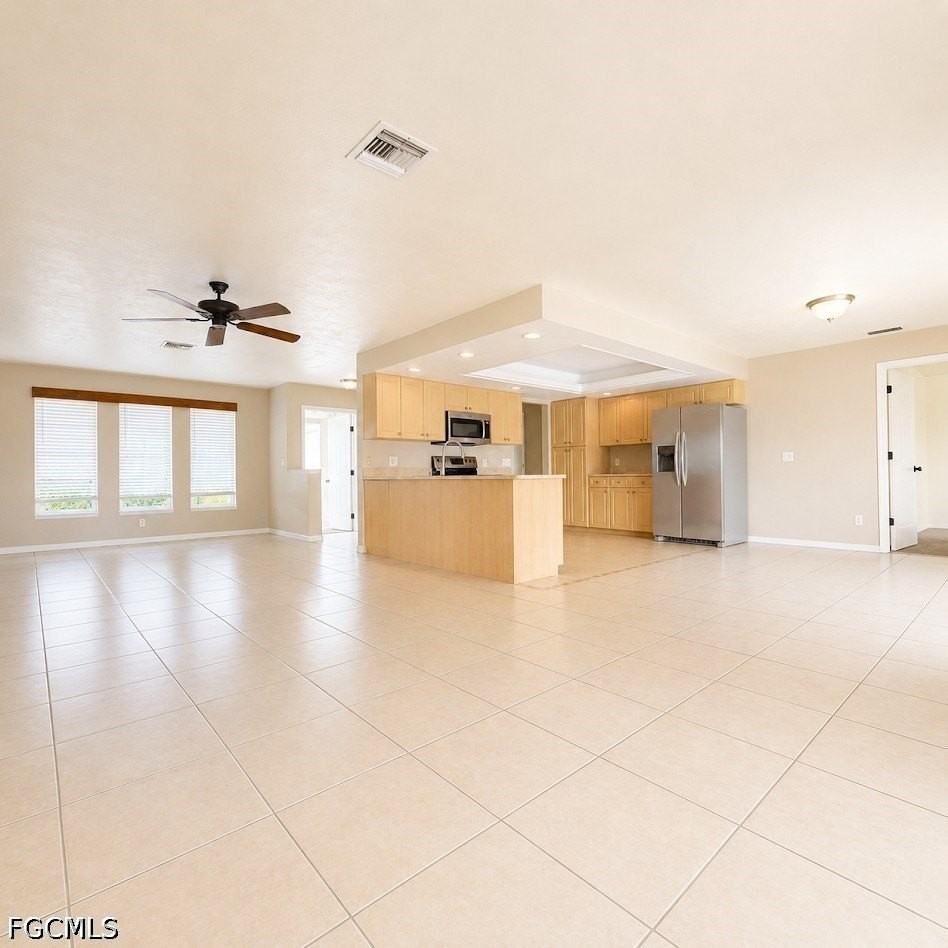 1429 Se 31st Ter - Photo 4 of 27