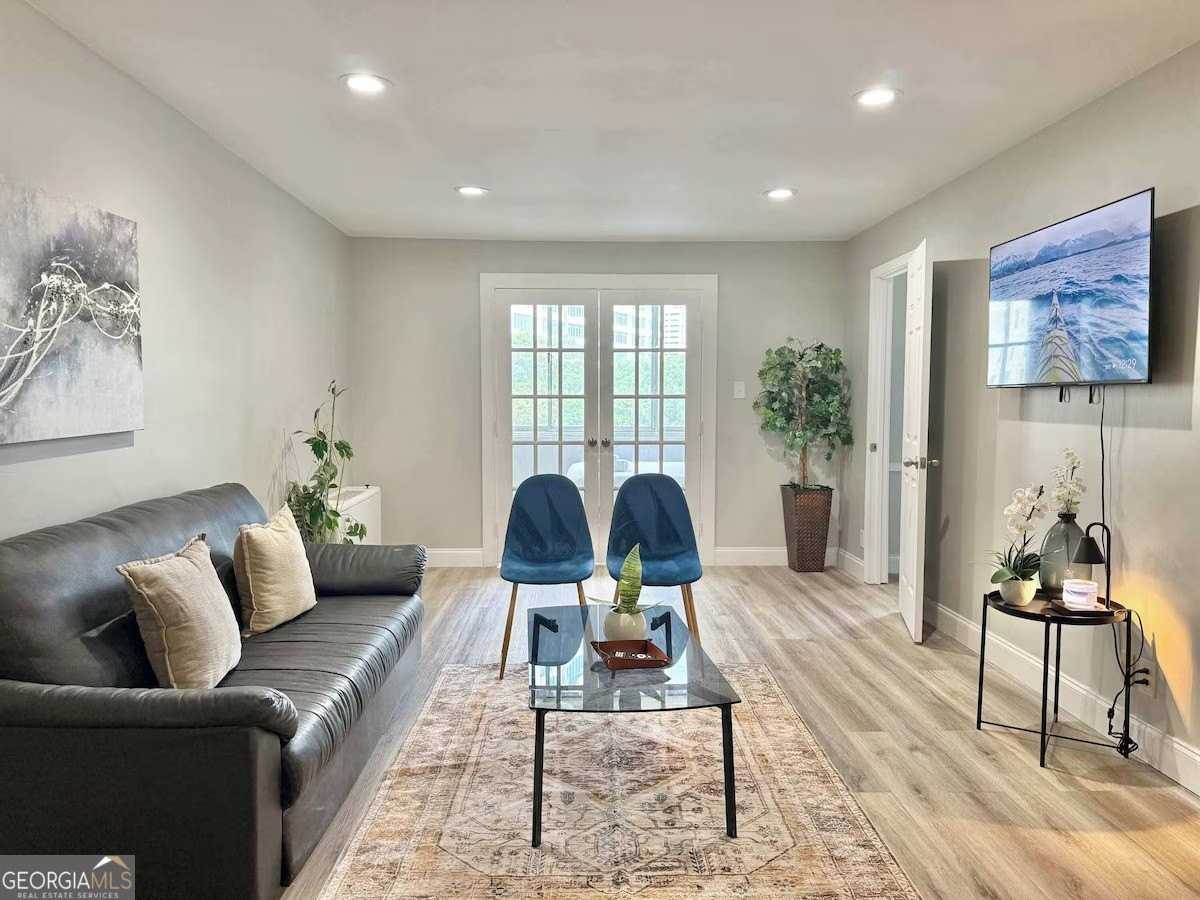 215 Piedmont Ave Ne #301