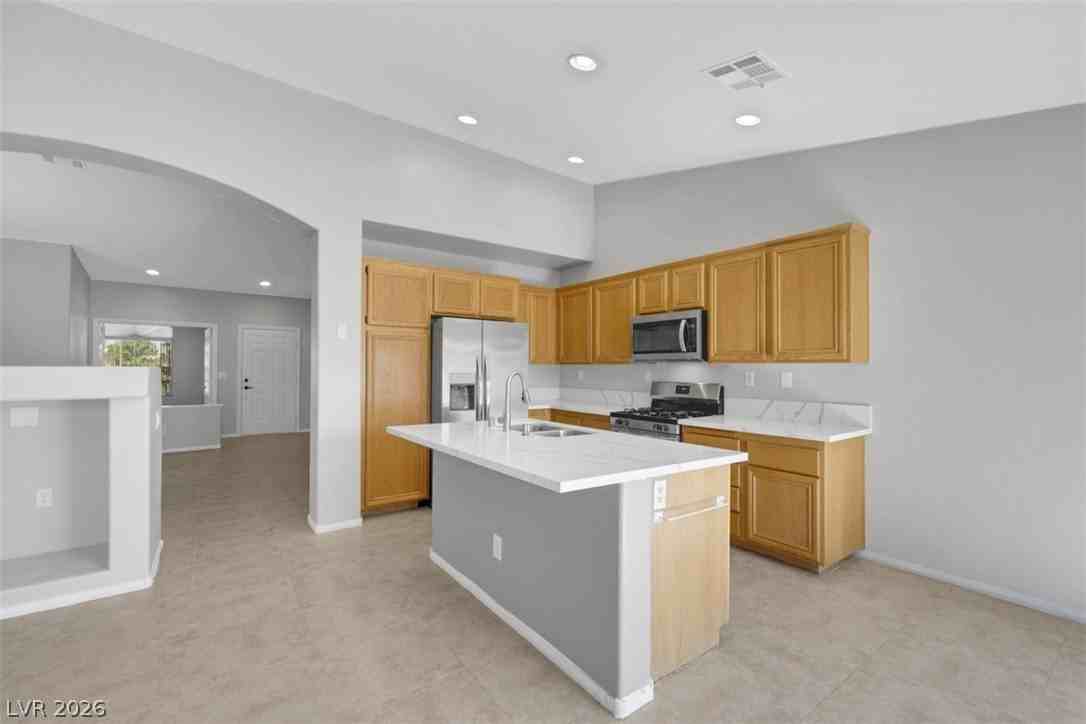 8730 Wallaby Ln - Photo 7 of 18
