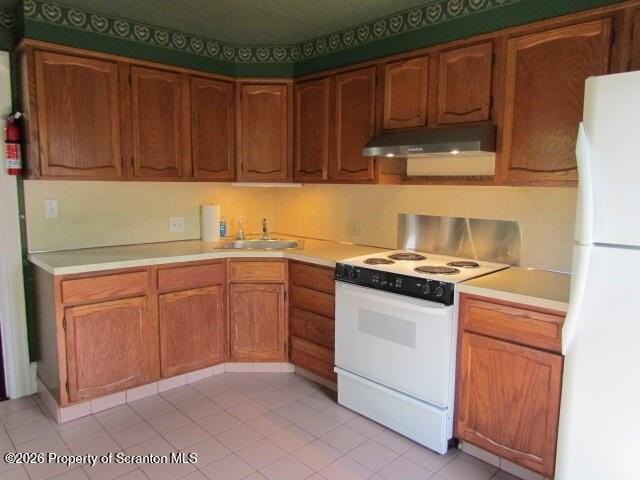 43 College Ave #2 - Photo 4 of 21