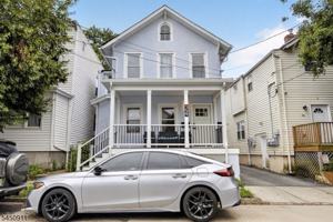 featured image of 24 Dean St #1