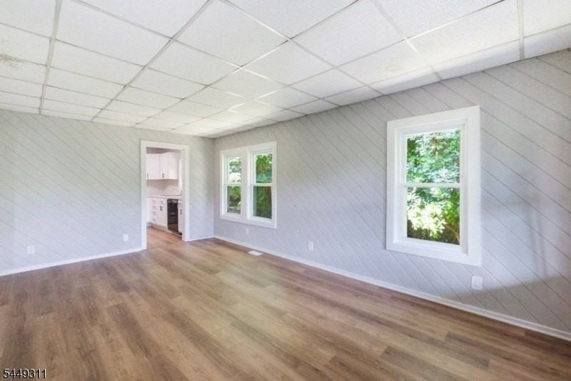 185 Main St - Photo 6 of 20