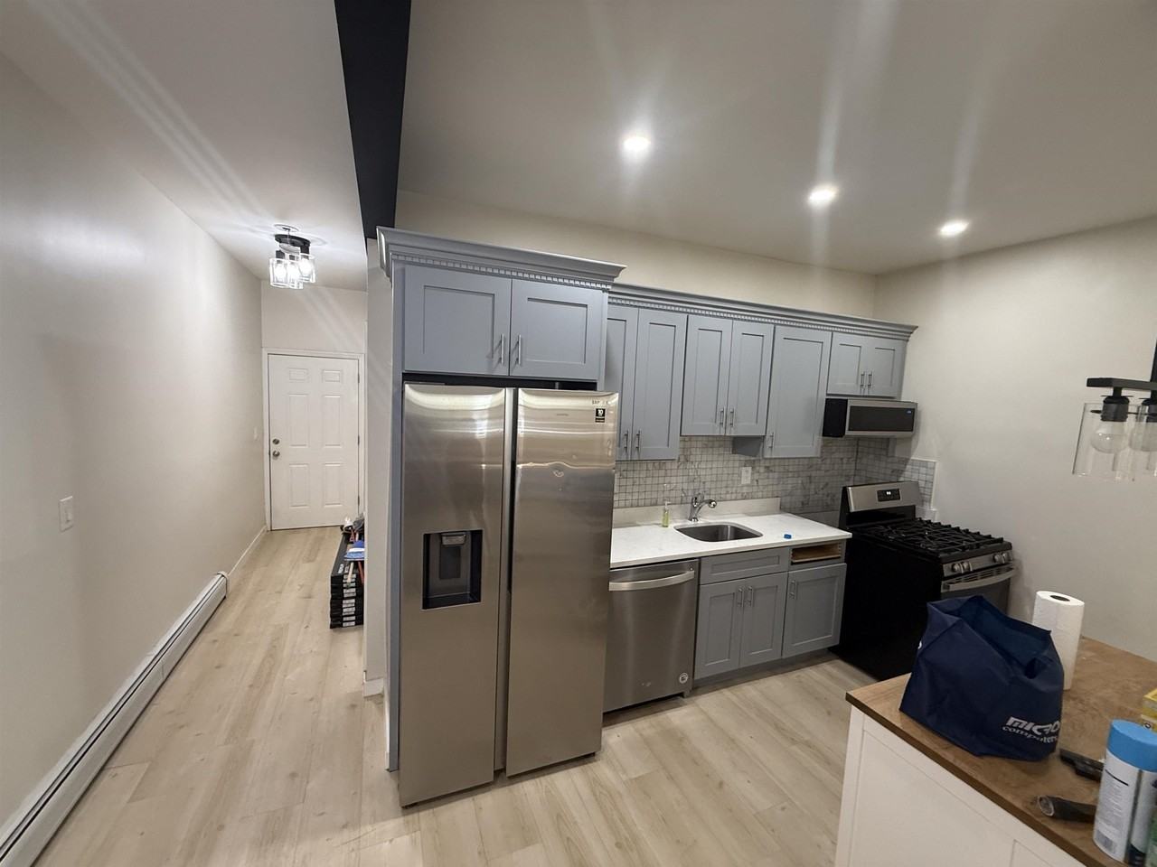 89 Oak St #1 - Photo 3 of 11
