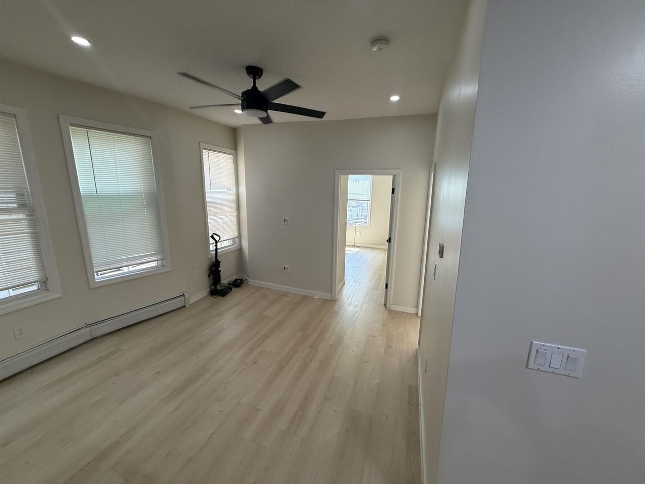 89 Oak St #1 - Photo 5 of 11