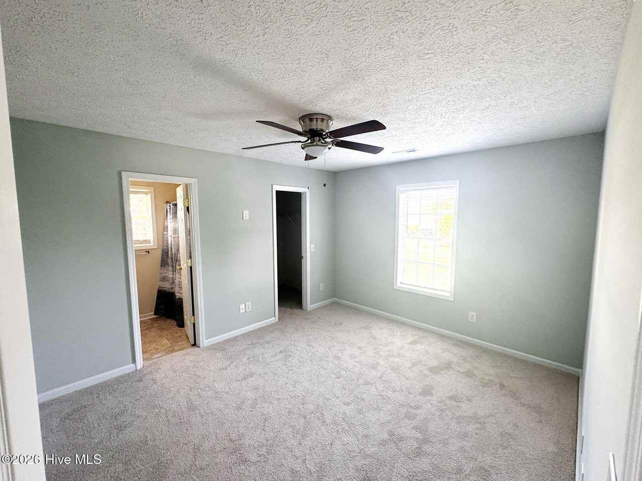 2711 Ashby Dr - Photo 5 of 12