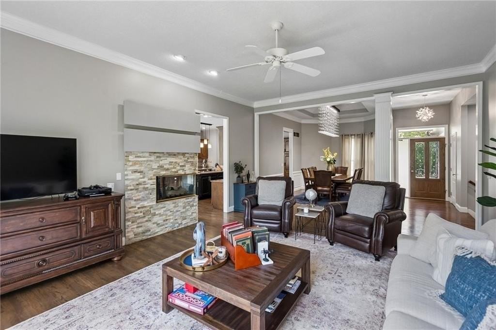 6841 Nw Monticello Ct - Photo 6 of 40
