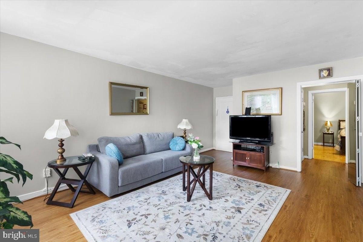5001 10th St S - Photo 5 of 13
