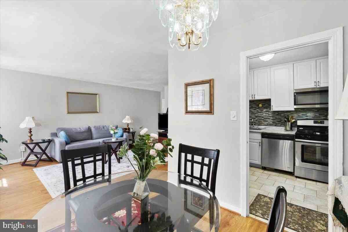5001 10th St S - Photo 6 of 13