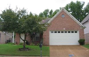 featured image of 9257 S Fairmont Cir