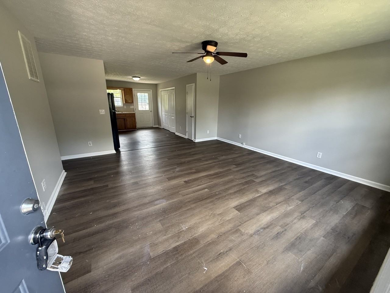 222 Diamond St #1 - Photo 2 of 5