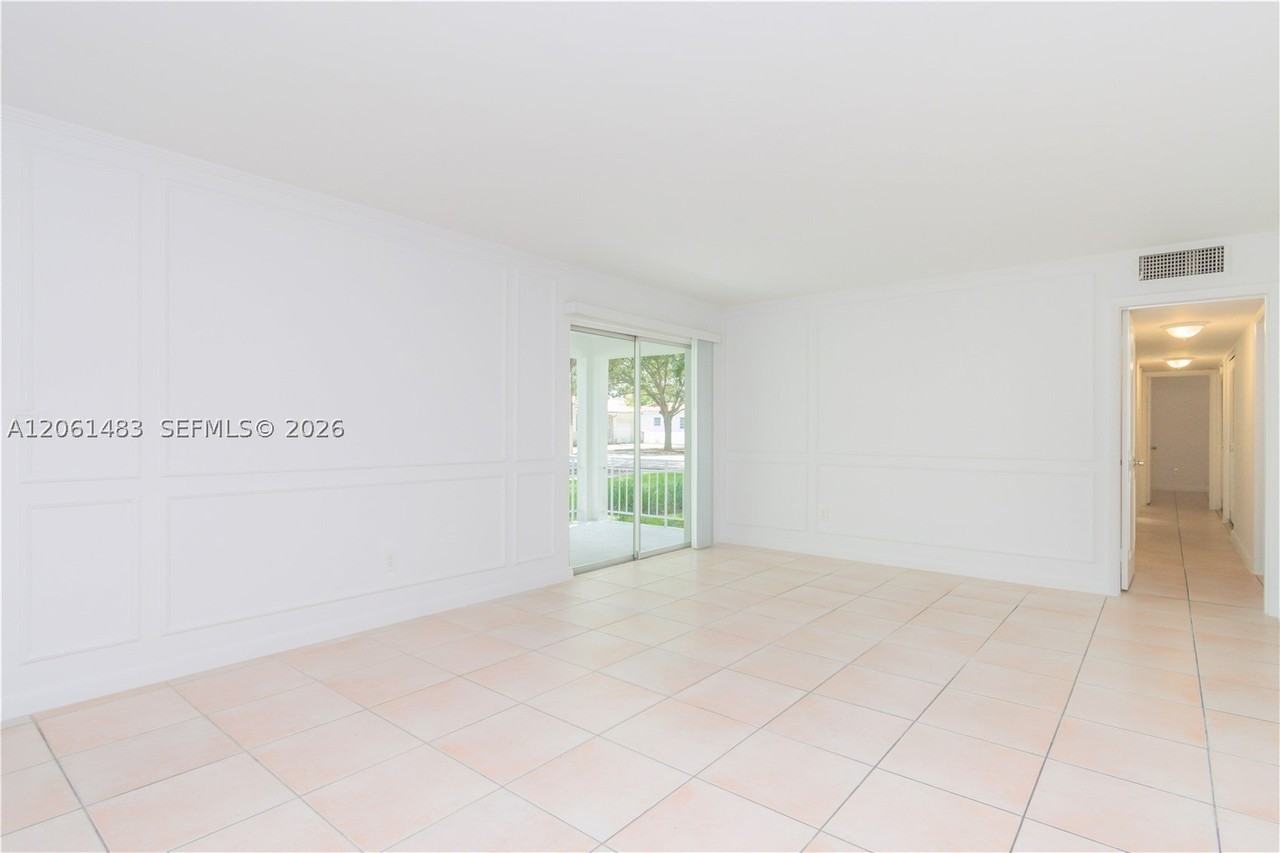 3912 Ponce De Leon Blvd #1FL - Photo 6 of 25