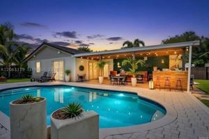featured image of 4201 W Sailboat Dr #1