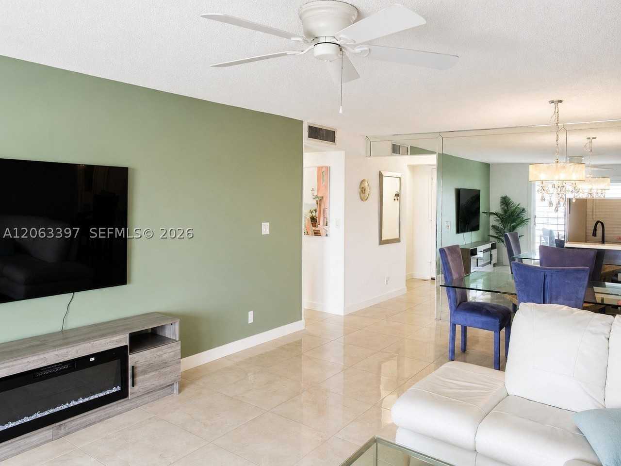 401 Se 3rd St #608 - Photo 6 of 34