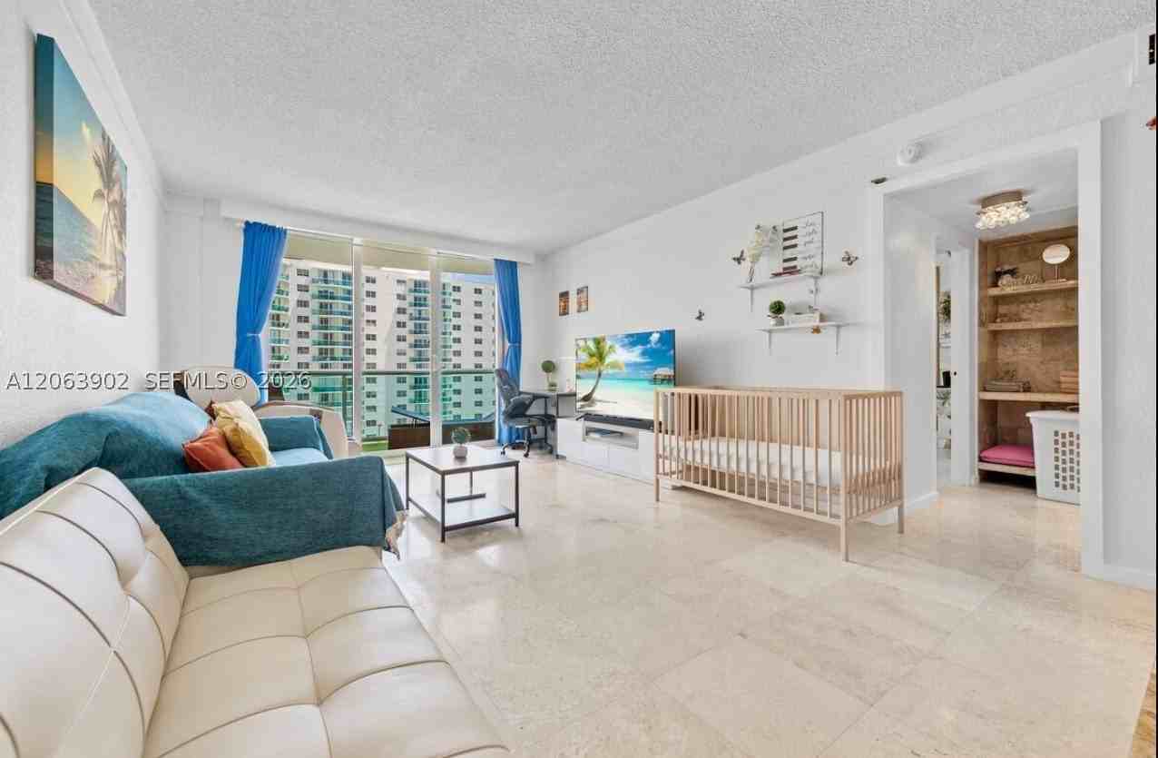3901 S Ocean Dr #9B - Photo 7 of 18
