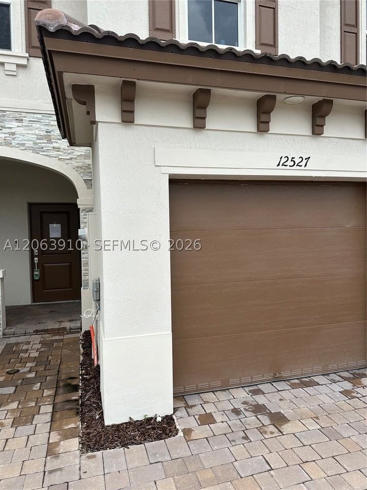 12527 Nw 24th Ave #12527