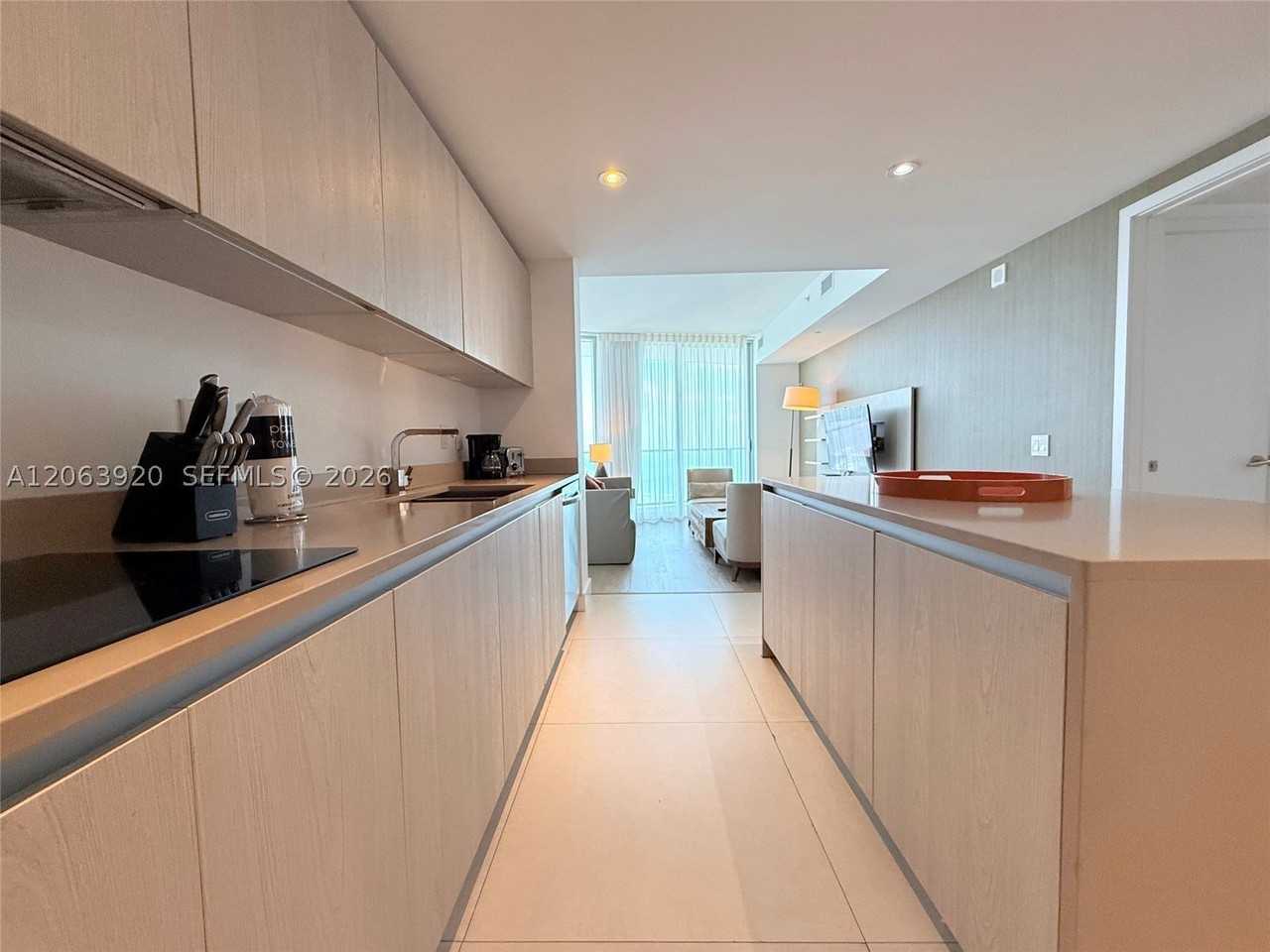 4111 S Ocean Dr #2912 - Photo 4 of 34