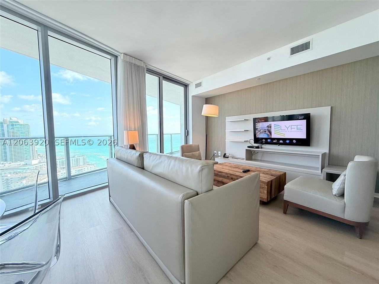 4111 S Ocean Dr #2912 - Photo 6 of 34