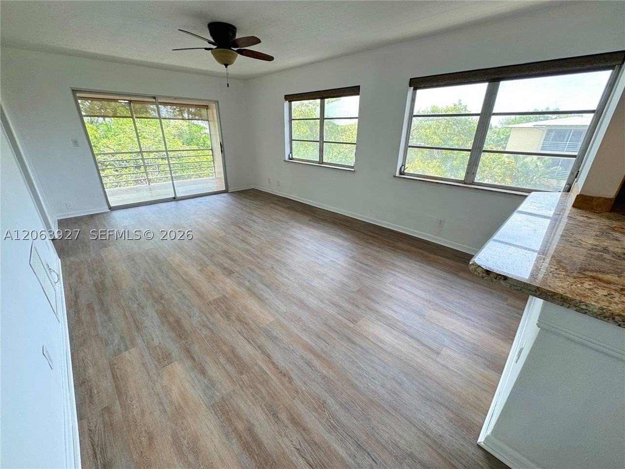 1400 Ne 57th St #308 - Photo 4 of 12