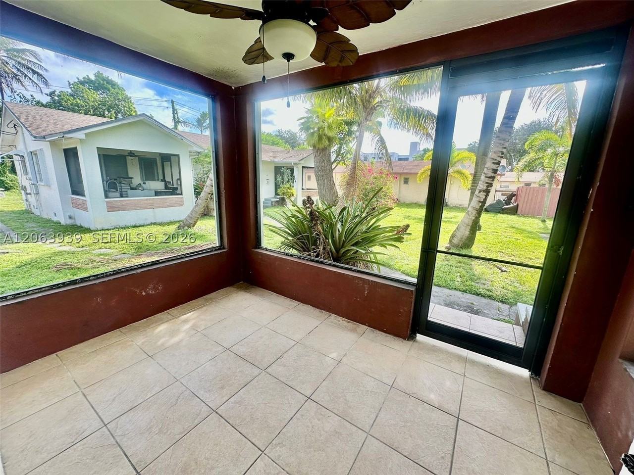 2325 Fillmore St #2 - Photo 4 of 13