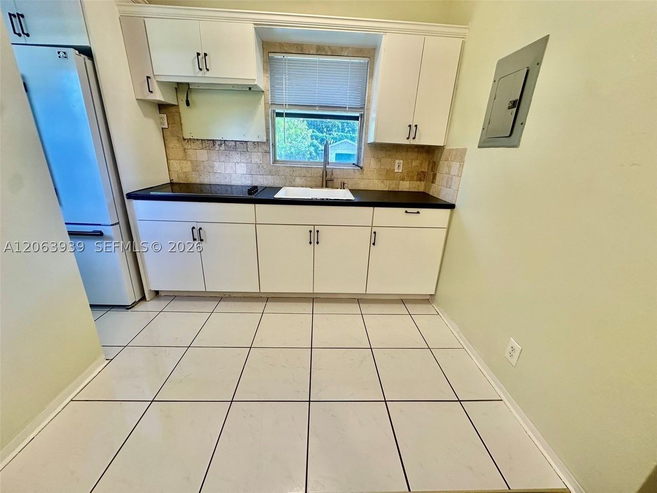 2325 Fillmore St #2 - Photo 6 of 13