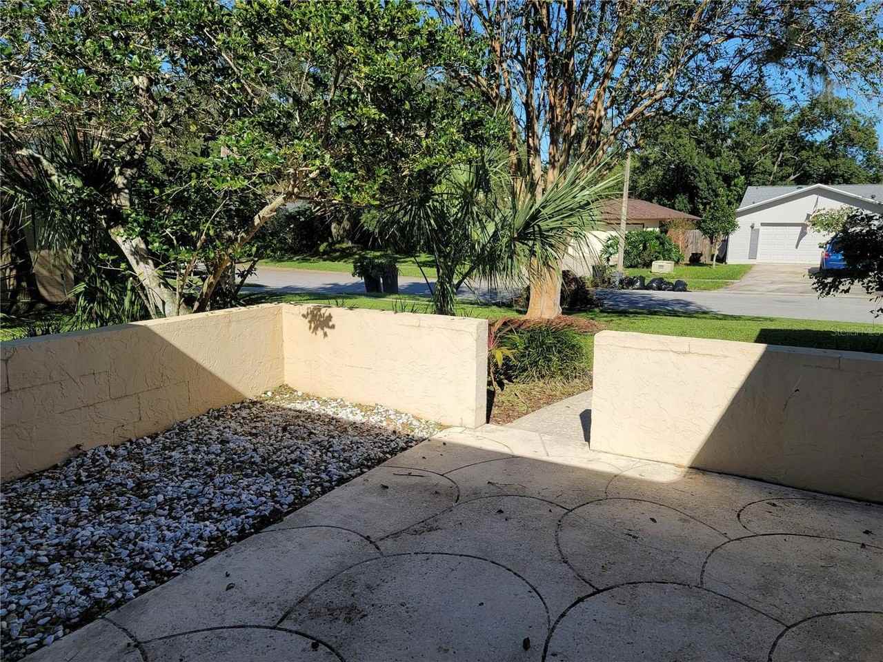 622 Green Meadow Ave - Photo 3 of 18