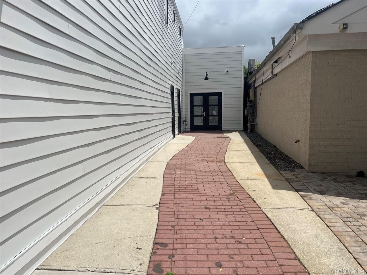 68A W Main St #A - Photo 2 of 18