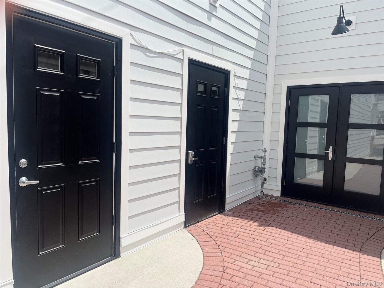 68A W Main St #A - Photo 3 of 18