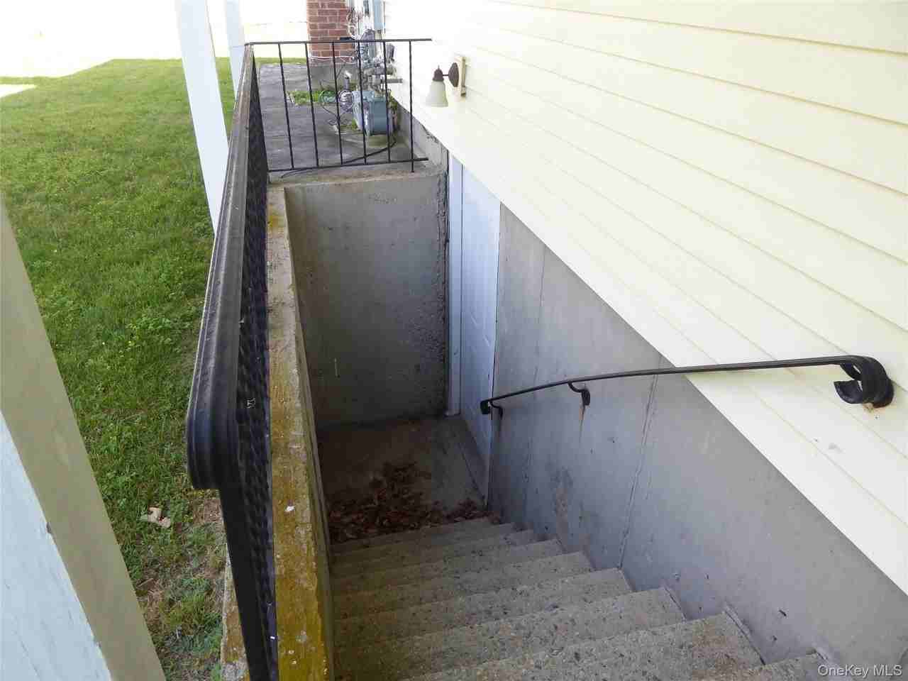 95 Valentine Ave #2ndFL - Photo 4 of 15