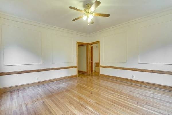 1350 E Hyde Park Blvd #2E - Photo 5 of 10