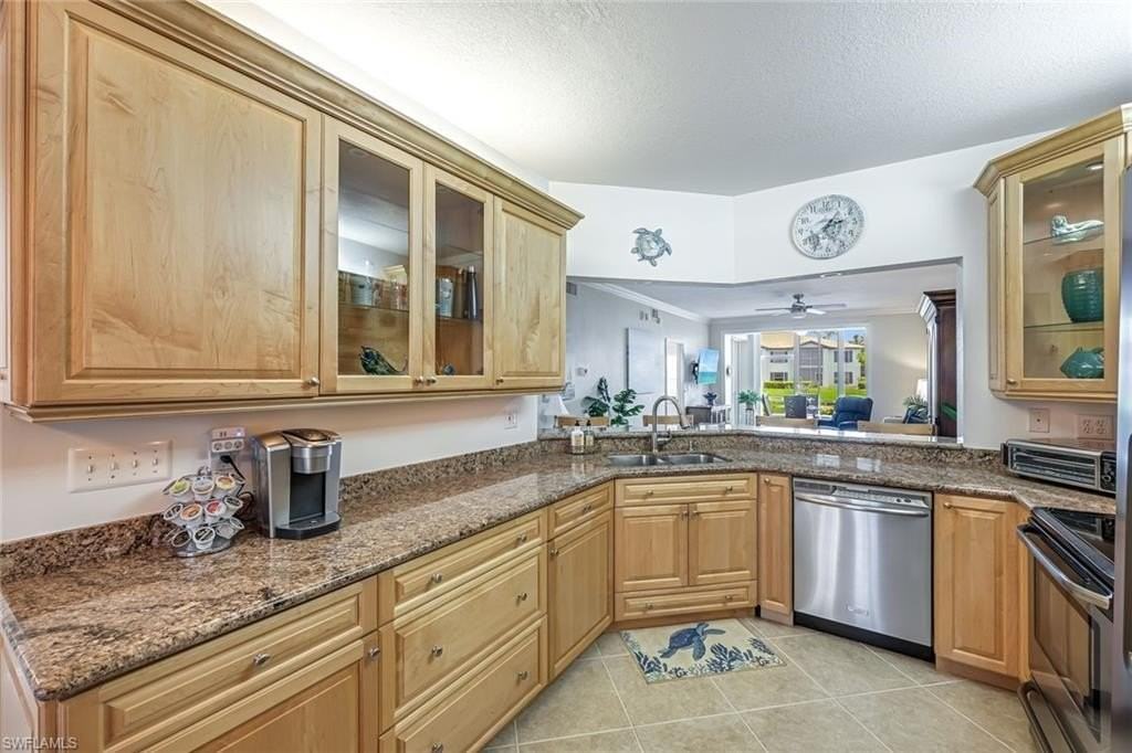 832 Tanbark Dr #104 - Photo 6 of 19