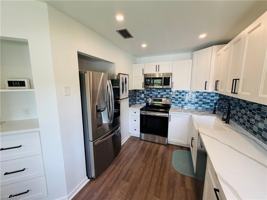 featured image of 1522 Mainsail Dr #4