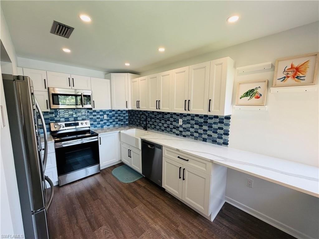 1522 Mainsail Dr #4 - Photo 2 of 14