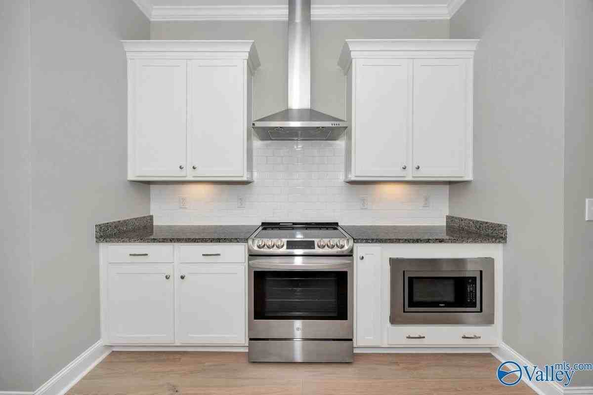 42 Pine St Nw - Photo 7 of 49