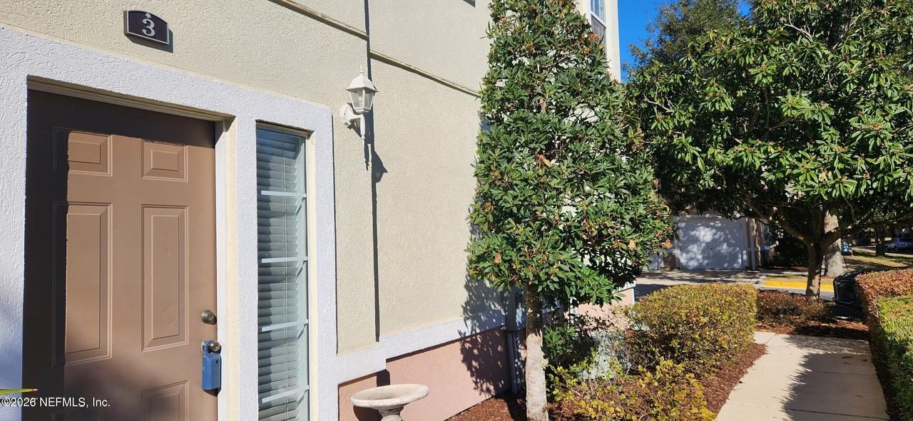 1716 Forest Lake Cir E #3 - Photo 3 of 15