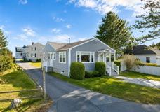 110 Old Beach Rd - Photo 1 of 1