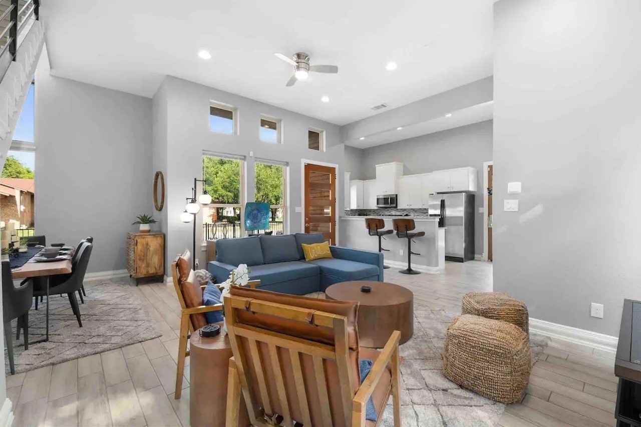 3807 Vilbig Rd - Photo 5 of 40